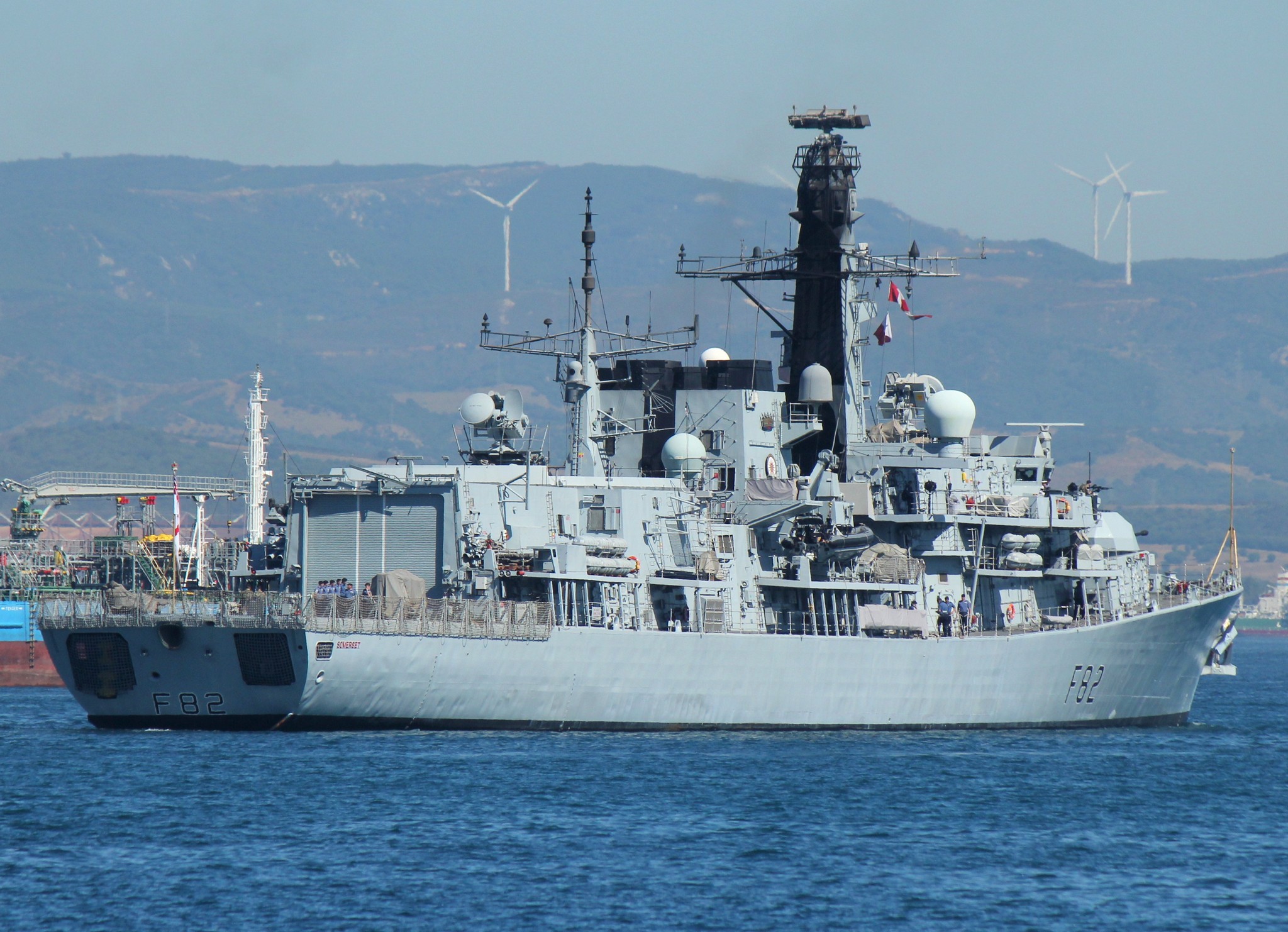 HMS SOMERSET F 82b.jpg