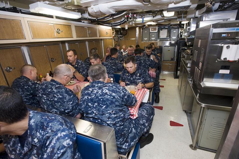 2-Inside-Virginia-class-submarine-New-Mexico-SSN-779.jpg
