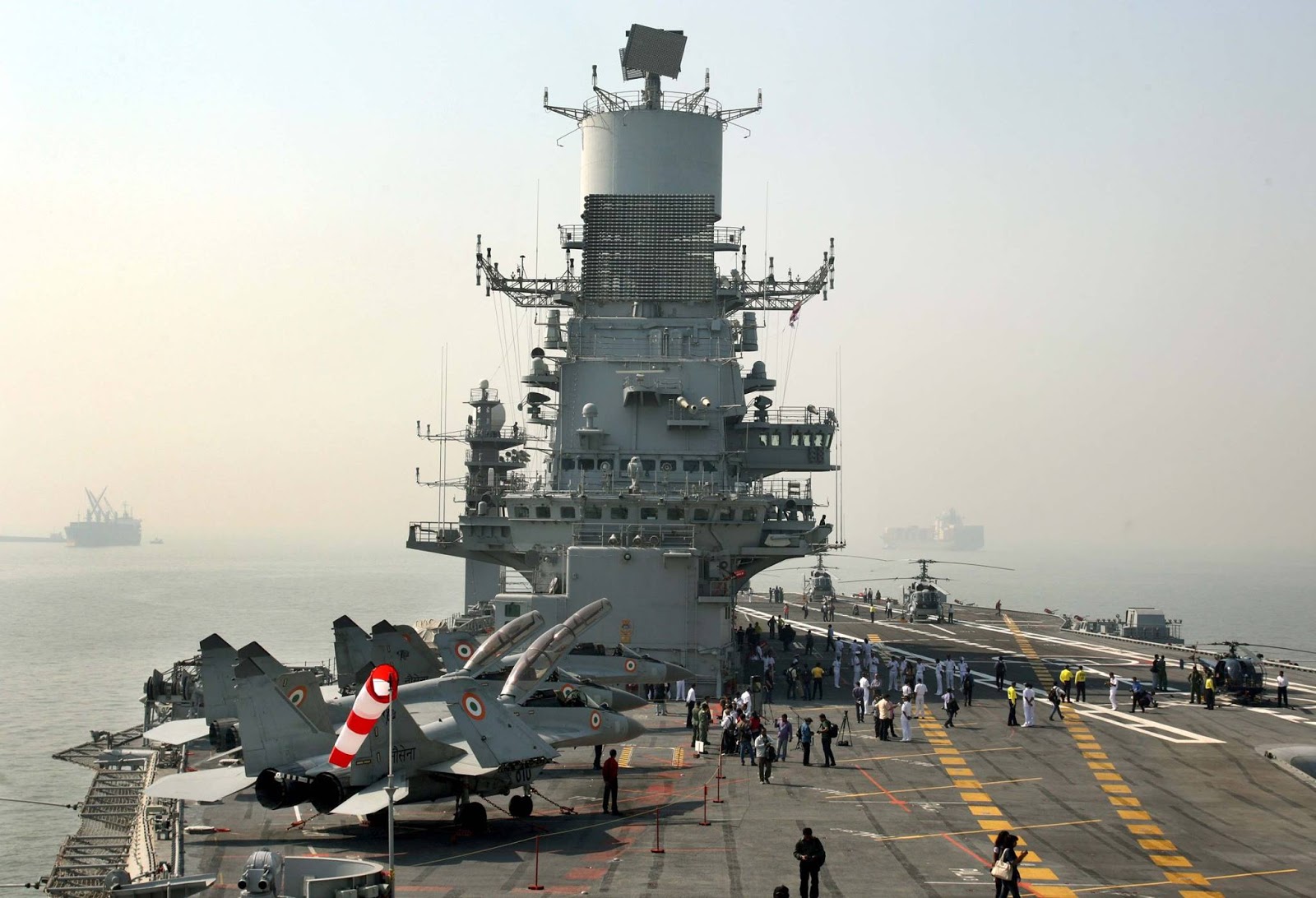 Indian navy day 2014.jpg