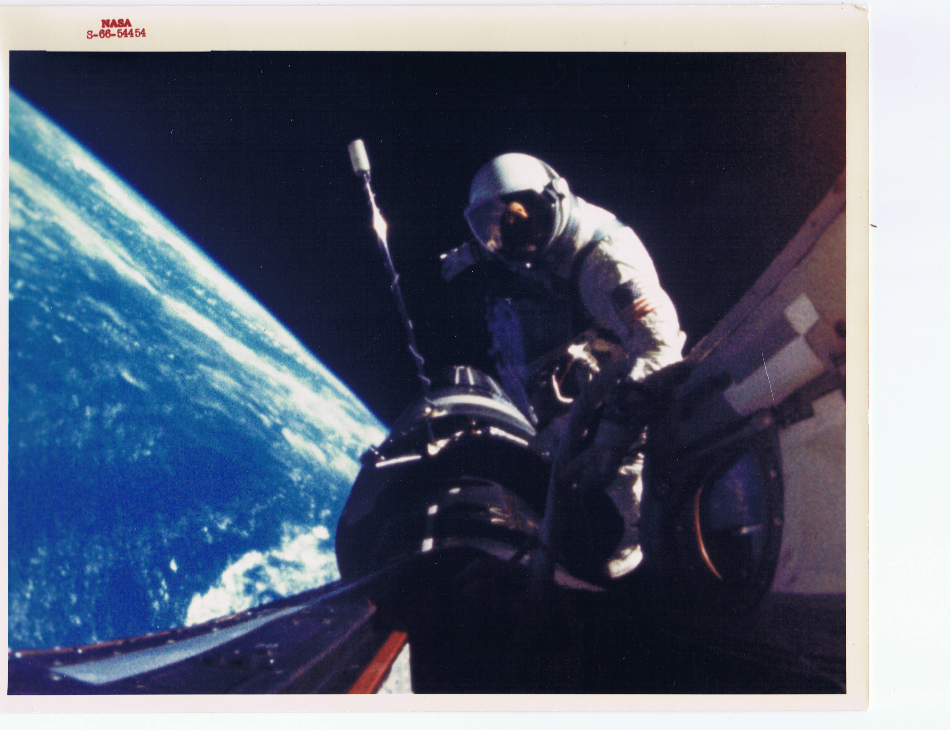 Gemini-11-recovery-12.jpg