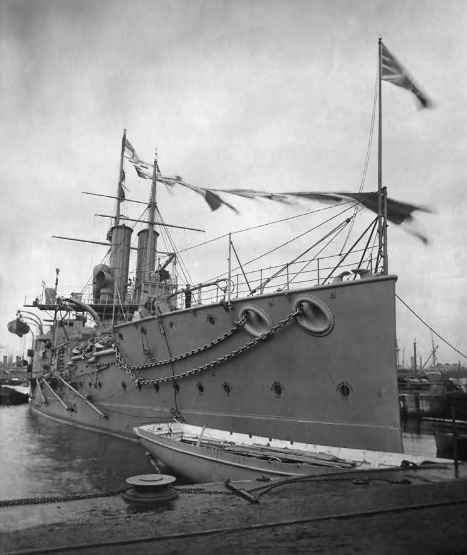 HMS Centurion 1903.jpg