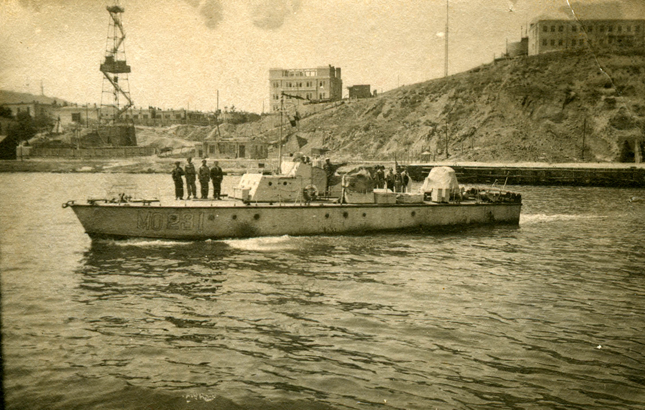 МО-231 (тип ОД-200) Каспийской флотилии послевоенный.JPG