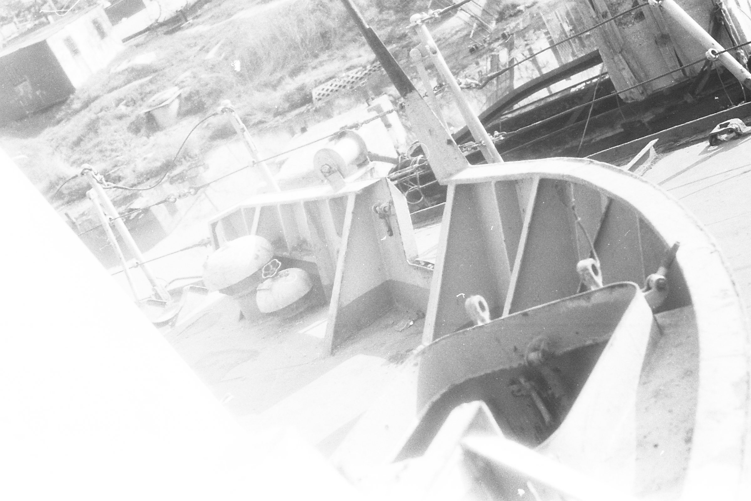 Внутренняя  кормовая часть левого борта волнолома Солидного борт 511 05 1988 фото Солнцева Н.Н..jpg