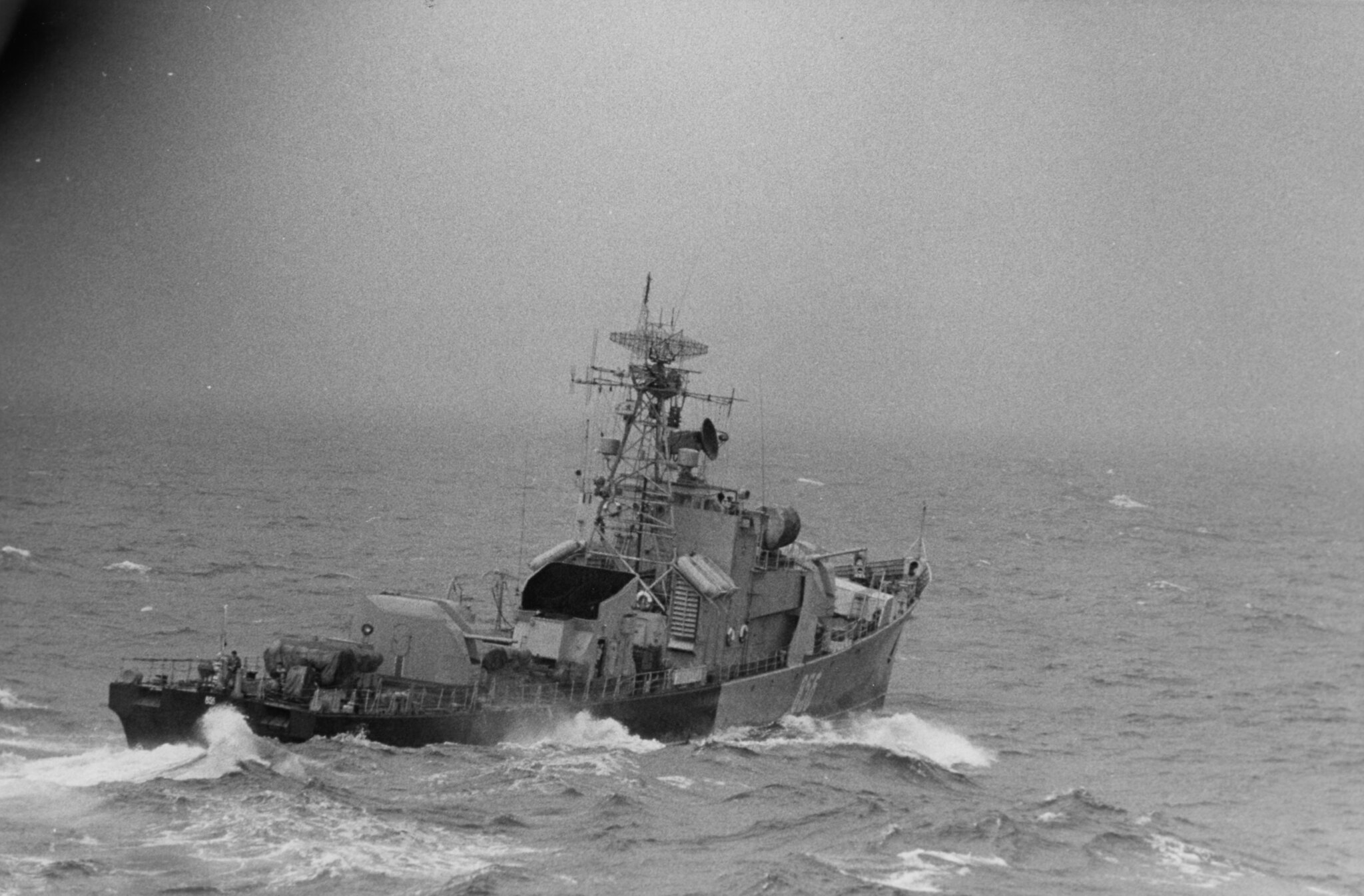 856 в Филиппинском море во время учений «Океан» в апреле 1970 г.jpg