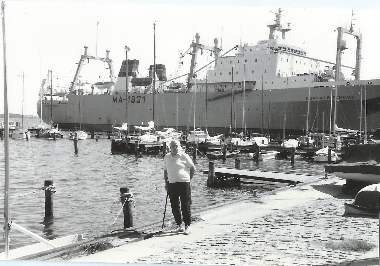 Seglerhafen August 1991.JPG