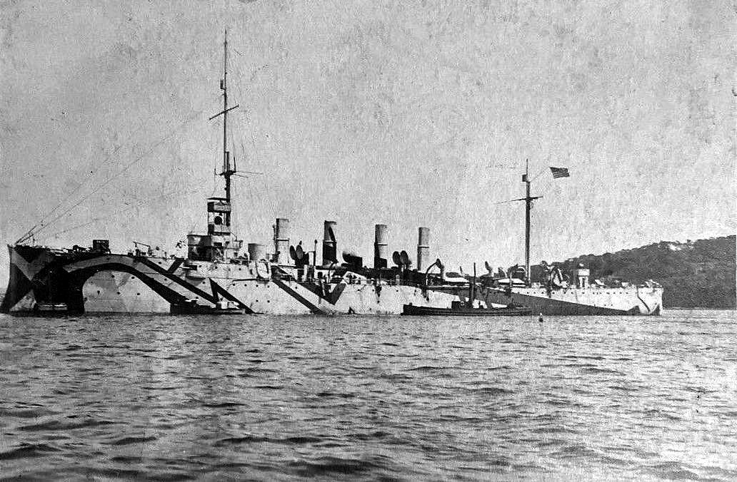 USS Birmingham (CS-2) In Brest harbor, France, on 15 October 1918. During 1917-1918 she was flagship of U.S. Forces at Gibraltar and escorted convoys in the eastern Atlantic. Note her %22dazzle%22 camouflage.jpg