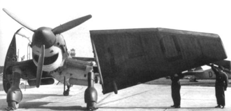 Ju87C_folding[750].jpg